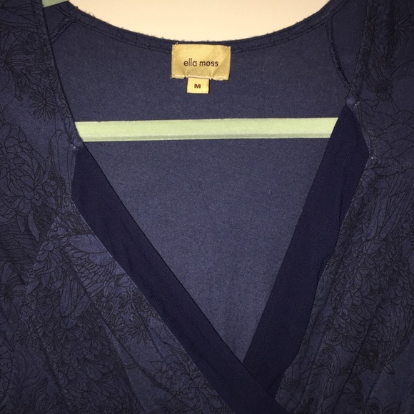 Ella Moss V-Neck 3/4 Sleeve Dress - Picture 2 of 6